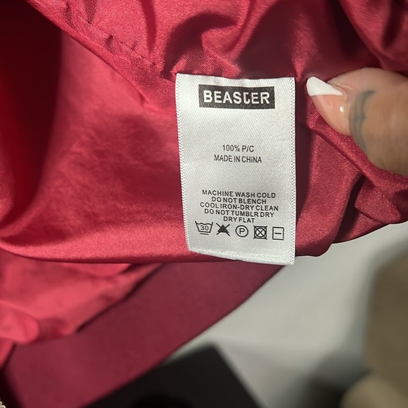 Beaster Ghost Face bomber jacket, size medium. - Picture 11 of 11